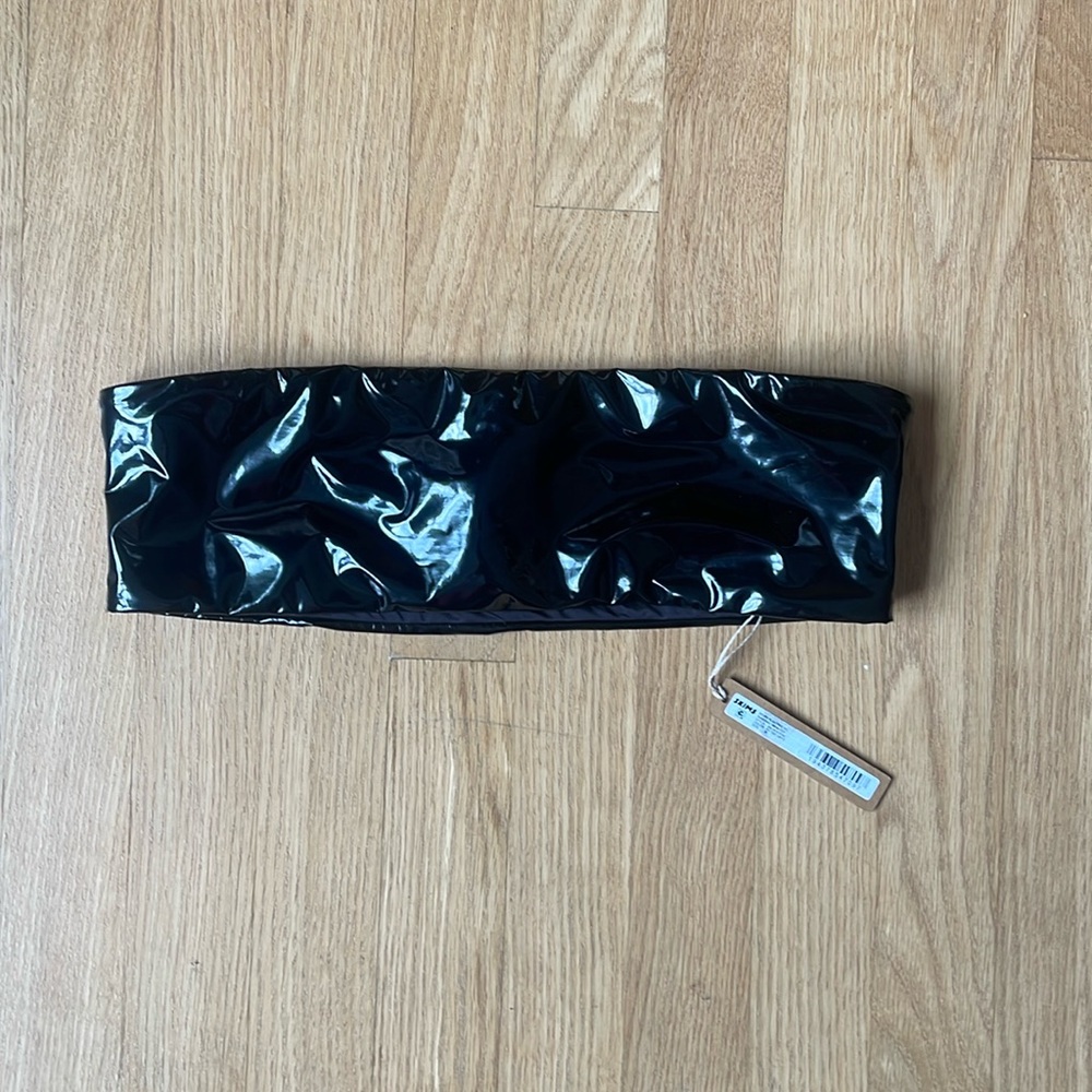 SKIMS Black Shiny Crop Top NWT